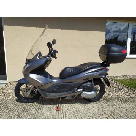 PCX 125