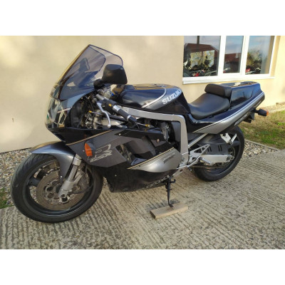GSXR 750