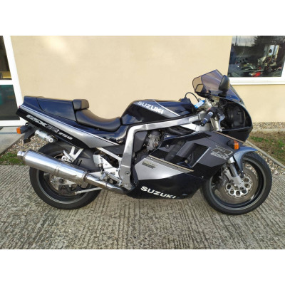 GSXR 750