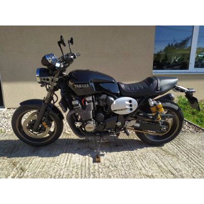 XJR 1300