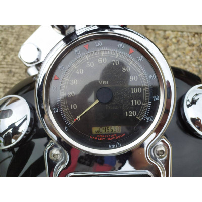 FXDWG Dyna Wide Glide