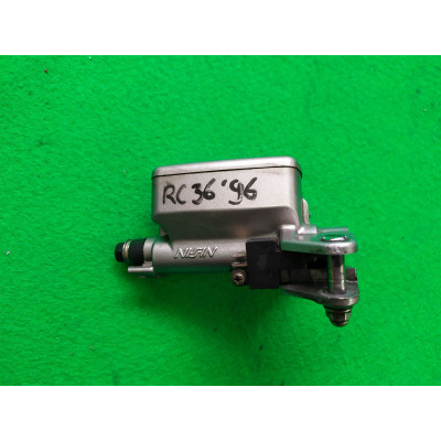 Moto-JJ.com - VFR 750 RC36